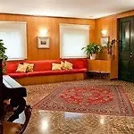Manuelina Taste 4* Recco